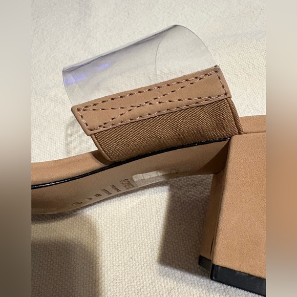 Schutz Victorie Vinyl Block Heels Slide Sandals - Picture 13 of 16